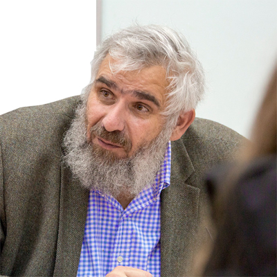 Jean-Pierre Deschodt, professeur à l'ICES, donne une conférence en Russie
