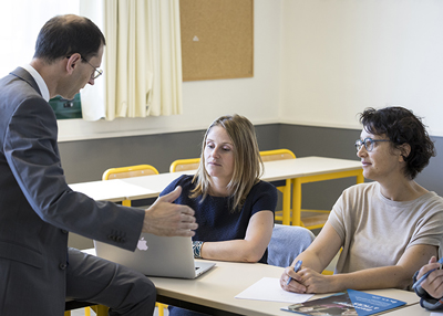 L'ICES offre un programme de formation sur-mesure pour les professionnels