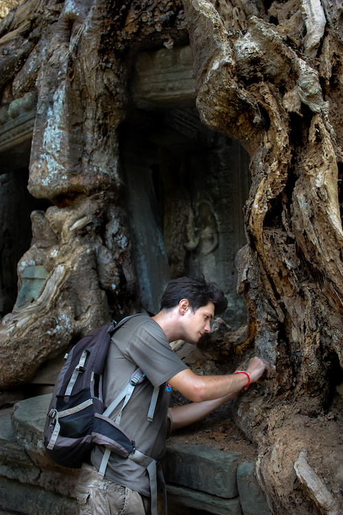 Pierre-Olivier Maquart, chercheur de l’Institut Pasteur du Cambodge à AngkorWat