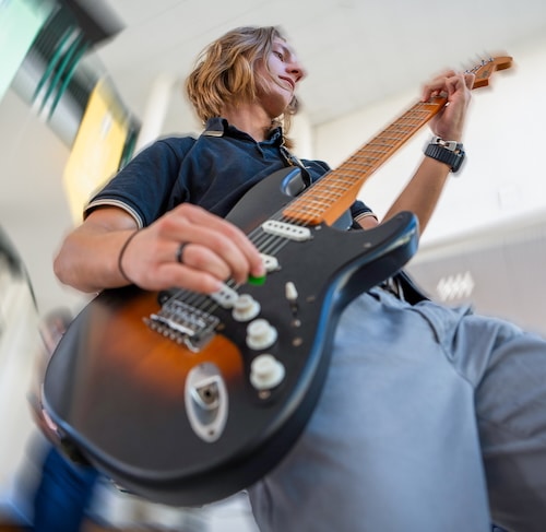 Etudiant Guitariste