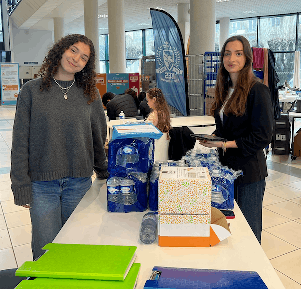 Accueil des étudiants par le BDE pour le don du sang